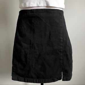 Brandy Melville skirt